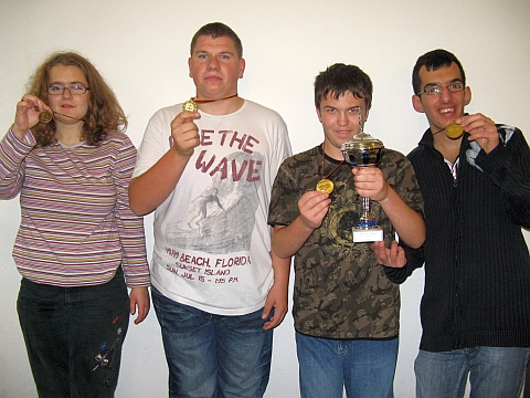 Die Tischtennismannschaft der Klosterbergschule