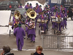 Die Guggenmusik Überdruck in der Klosterbergschule