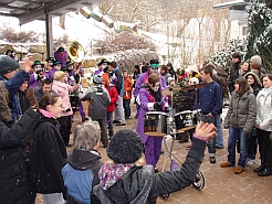 Die Guggenmusik Überdruck in der Klosterbergschule