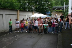 Der Start zum Lauf um die Leiterplattenschule