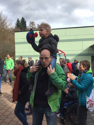 Guggenmusik Überdruck in der Klosterbergschule